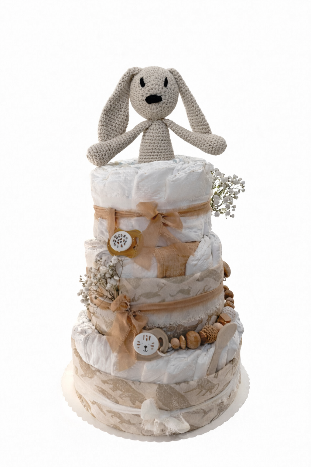 Windeltorte in neutralen Farben - dreistöckig mit Hase Winnie